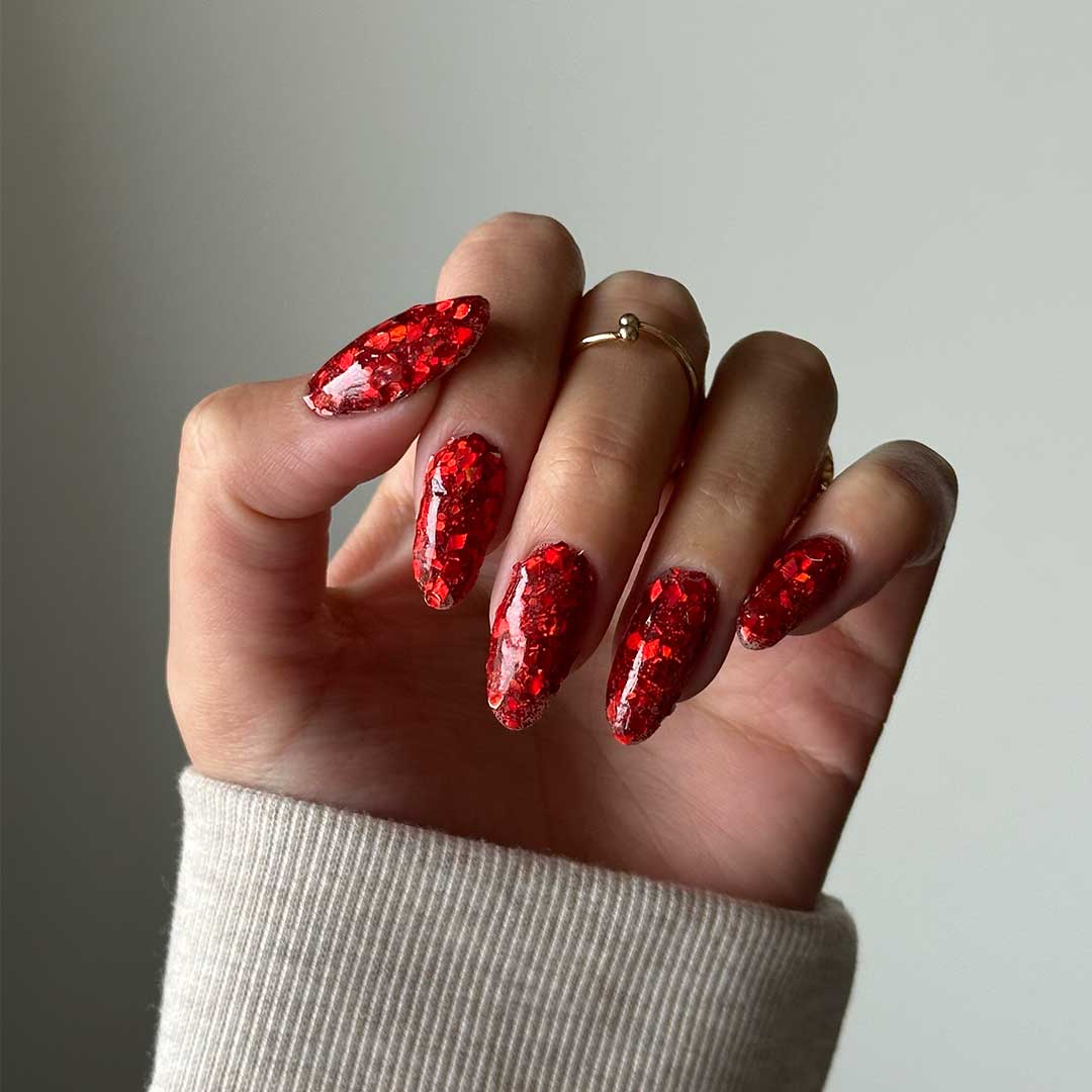 Holly - Image 3